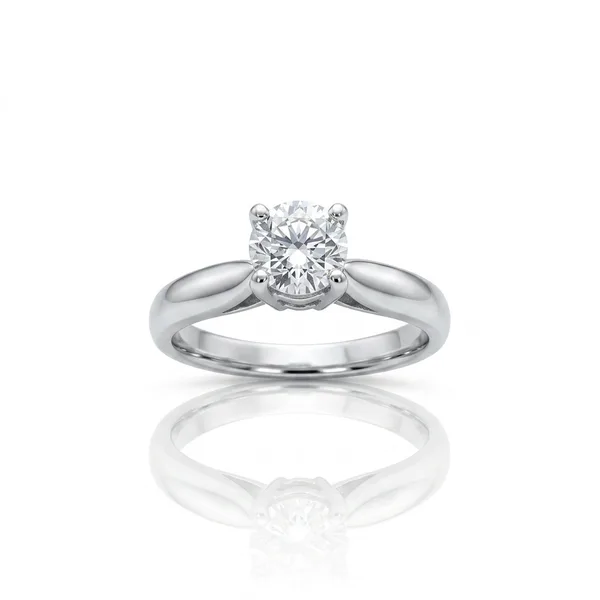 High-End Jewelry Retouching before & after — BLACKFOX DIGITAL